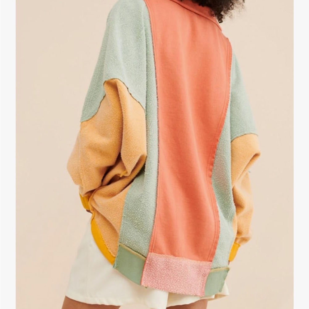 Colorblock Pullover Sweater - Picture 3 of 4